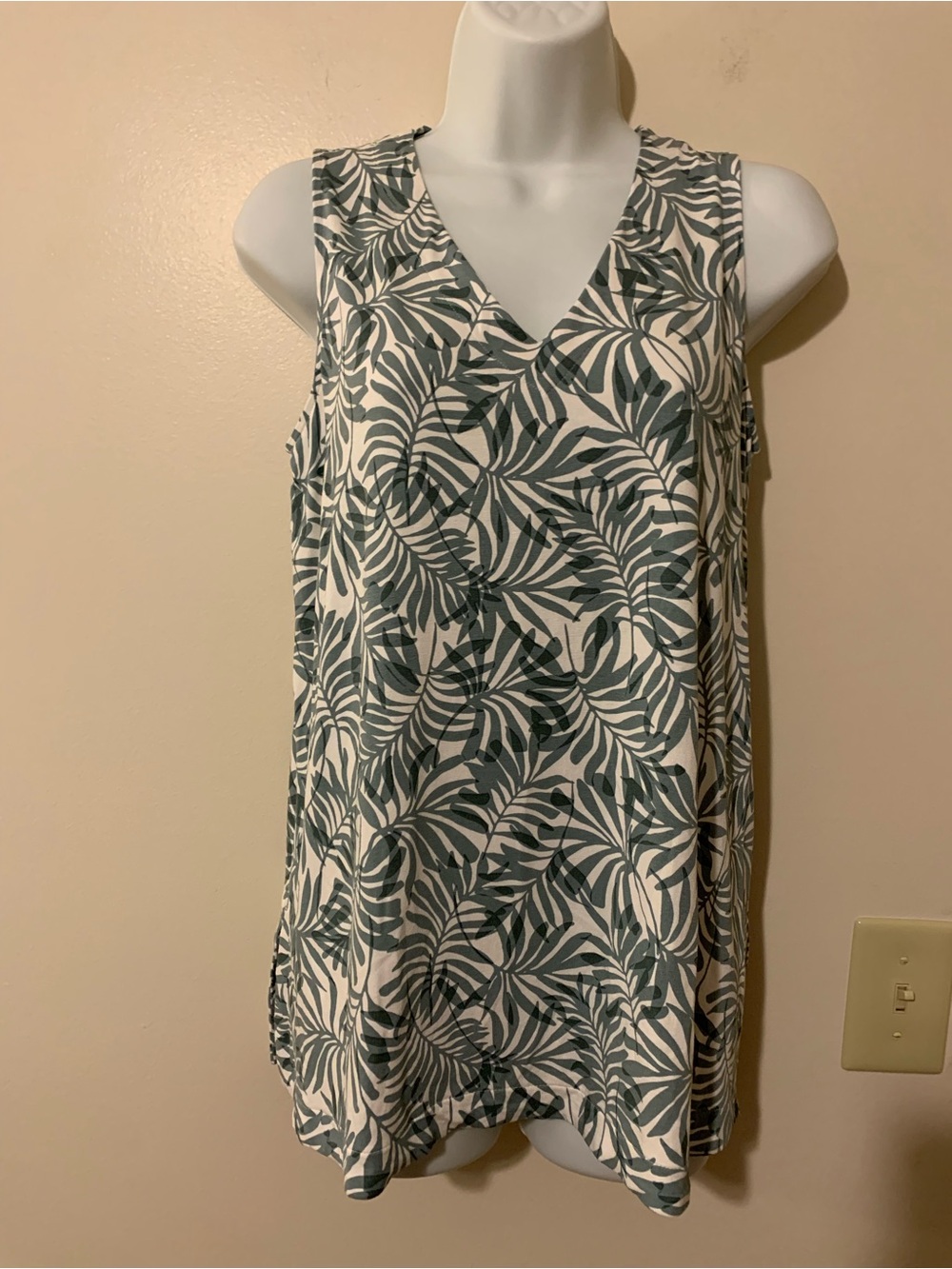 J. Jill Cream Tank Top with Green Leaf Print